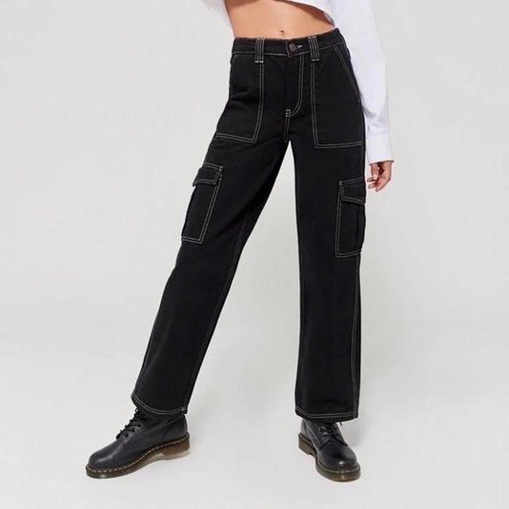 Urban outfitters. Size 25. Black cargo pants.